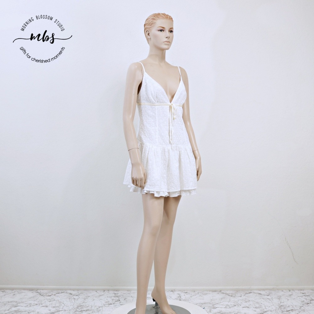 NWOT Isabelle's Cabinet Cottagecore Romantic Whimsical Mini Dress White Women L